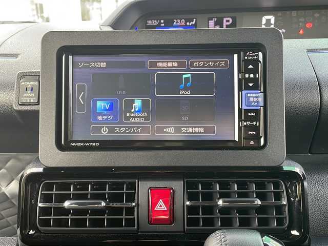 ダイハツ タント カスタム RS スタイルセレクション 青森県 2022(令4)年 1.6万km ブラックマイカメタリック/シャイニングホワイトパール 4WD・ターボ/純正メモリナビ・フルセグTV/CD・DVD・Bluetooth・SD/バックカメラ/合皮コンビシート/前席シートヒーター/両側パワースライドドア/スマートアシスト/衝突軽減ブレーキ/追従クルーズコントロール/レーンキープコントロール/アダプティブドライビングビーム/コーナーセンサー/シートバックテーブル/ビルトインETC/LEDヘッドライト/LEDフォグランプ/純正15インチアルミ/スマートキー/プッシュスタート