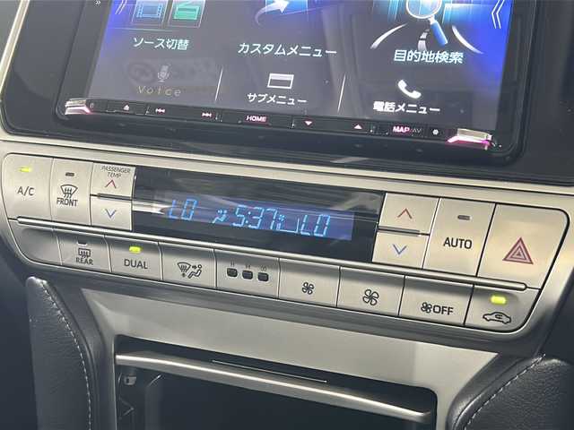 トヨタ ランドクルーザー プラド TX Lパッケージ マットブラED 広島県 2023(令5)年 2.7万km ブラック 禁煙車/７人乗/ブラックルーフレール/ムーンルーフ/トヨタセーフティセンス/・プリクラッシュセーフティ/・レーンディパーチャーアラート/・レーントレーシングアシスト/・オートマチックハイビーム/・RSA/・先行車発進告知/クリアランスソナー/ケンウッド9型ナビ(MDV-M908HDL）/・フルセグTV/CD/DVD/Bluetooth/SD/バックカメラ/革巻きステアリング/ステアリングスイッチ/オートライト/ヘッドランプウォッシャー/LEDヘッドライト/フォグランプ/黒レザーシート/シートヒーター/ベンチレーション/パワーシート/前ドライブレコーダー/ETC/フロアマット