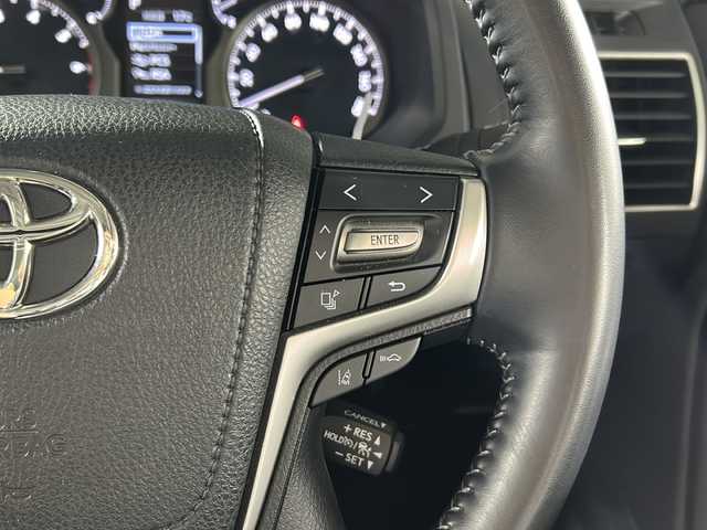 トヨタ ランドクルーザー プラド TX Lパッケージ マットブラED 広島県 2023(令5)年 2.7万km ブラック 禁煙車/７人乗/ブラックルーフレール/ムーンルーフ/トヨタセーフティセンス/・プリクラッシュセーフティ/・レーンディパーチャーアラート/・レーントレーシングアシスト/・オートマチックハイビーム/・RSA/・先行車発進告知/クリアランスソナー/ケンウッド9型ナビ(MDV-M908HDL）/・フルセグTV/CD/DVD/Bluetooth/SD/バックカメラ/革巻きステアリング/ステアリングスイッチ/オートライト/ヘッドランプウォッシャー/LEDヘッドライト/フォグランプ/黒レザーシート/シートヒーター/ベンチレーション/パワーシート/前ドライブレコーダー/ETC/フロアマット