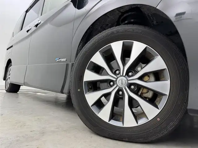 日産 セレナ ハイウェイスター G プロパイロットED 福岡県 2017(平29)年 3.2万km ダイヤモンドブラック 純正９型ナビ／フルセグＴＶ　/バックカメラ　/ＥＴＣ　/プロパイロット　/コーナーセンサー　/エマージェンシーブレーキ　/レーンキープ　/両側電動スライドドア　/プッシュスタート　/Ｗエアコン　/純正１６インチＡＷ