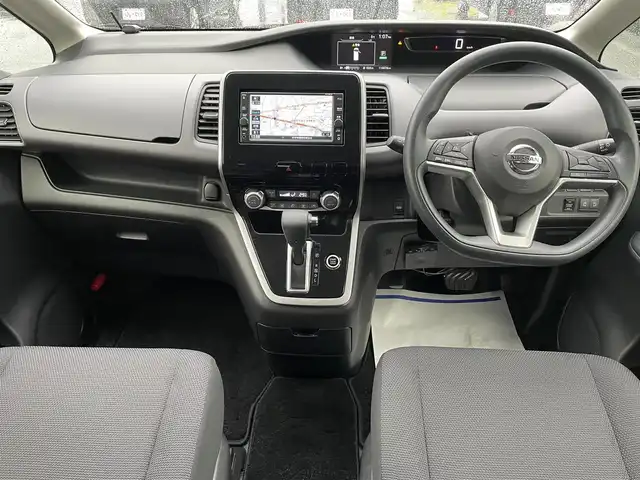 日産 セレナ X VセレクションⅡ 岩手県 2018(平30)年 11.1万km ブリリアントホワイトパール 【(株)IDOMが運営する【じしゃロン盛岡店】の自社ローン対象車両になります。こちらは現金ご利用時の価格です。自社ローンご希望の方は別途その旨お申付け下さい。】/衝突軽減システム/両側パワースライドドア/純正ナビ/CD/DVD/フルセグ/Bluetooth/SD/プッシュスタート/スマートキー/スペアキー/フォグライト/オートライト/バックカメラ/ETC