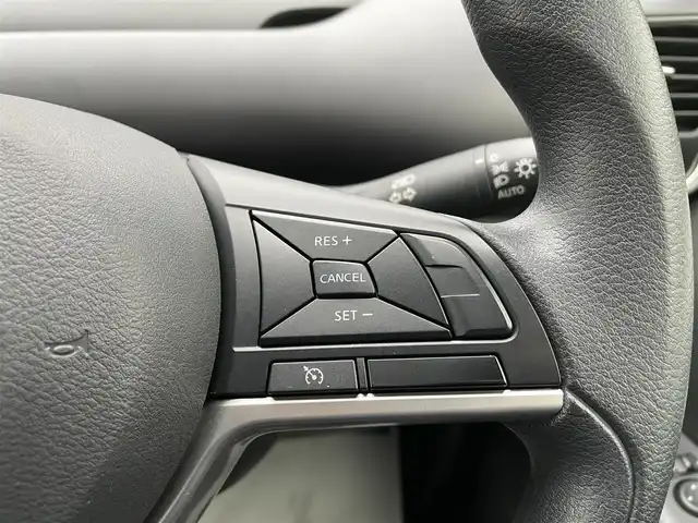 日産 セレナ X VセレクションⅡ 岩手県 2018(平30)年 11.1万km ブリリアントホワイトパール 【(株)IDOMが運営する【じしゃロン盛岡店】の自社ローン対象車両になります。こちらは現金ご利用時の価格です。自社ローンご希望の方は別途その旨お申付け下さい。】/衝突軽減システム/両側パワースライドドア/純正ナビ/CD/DVD/フルセグ/Bluetooth/SD/プッシュスタート/スマートキー/スペアキー/フォグライト/オートライト/バックカメラ/ETC