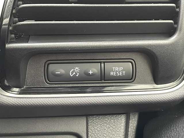 日産 セレナ X VセレクションⅡ 岩手県 2018(平30)年 11.1万km ブリリアントホワイトパール 【(株)IDOMが運営する【じしゃロン盛岡店】の自社ローン対象車両になります。こちらは現金ご利用時の価格です。自社ローンご希望の方は別途その旨お申付け下さい。】/衝突軽減システム/両側パワースライドドア/純正ナビ/CD/DVD/フルセグ/Bluetooth/SD/プッシュスタート/スマートキー/スペアキー/フォグライト/オートライト/バックカメラ/ETC