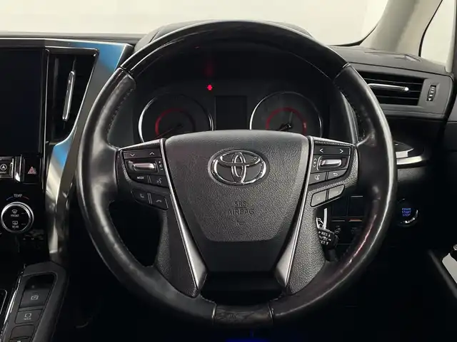 トヨタ アルファード S Cパッケージ 新潟県 2019(令1)年 4.3万km 白 アルパインフリップダウンモニター/アルパイン11インチナビ/  　フルセグ/CD/DVD/BT/バックカメラ/両側パワースライドドア/おしパワーバックドア/レーダークルーズコントロール/LEDオートライト/オートハイビーム/レザーシート/パワーシート/シートメモリー/シートヒーター/シートエアコン/純正18インチアルミホイール/ステリングスイッチ/ステリングヒーター/スマートキー/ビルトインETC