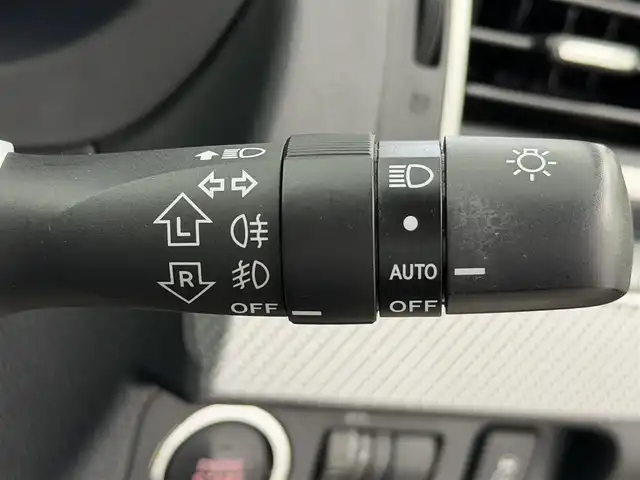 スバル レヴォーグ 2．0GT－S アイサイト 愛知県 2015(平27)年 6万km 黒 アイサイト/純正SDナビ/・フルセグTV/・Bluetooth/ハーフレザーシート/パワーシート/ステアリングリモコン/革巻きステアリング/パドルシフト/ETC/ドライブレコーダー/電子パーキングシステム/スペアキー/フォグランプ/LEDライト/トノカバー