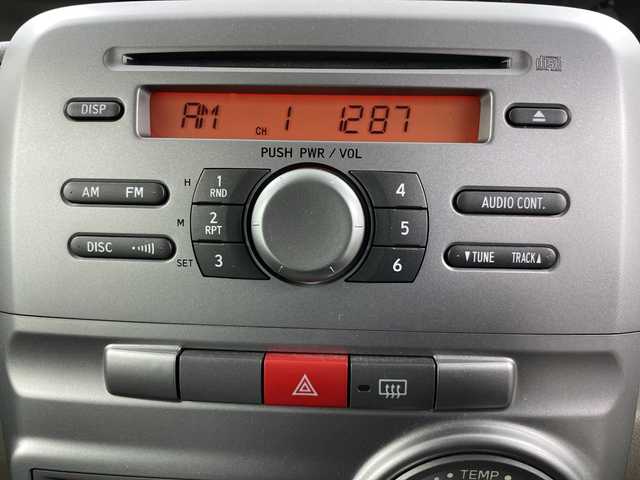 ダイハツ タント X 道央・札幌 2013(平25)年 6.6万km ファインブルーマイカメタリック ・4WD/・純正CDチューナー/・CD/AM/FM/・左側パワースライドドア/・左側パノラマオープンドア/・キーレスエントリー/・スペアキー/・社外エンジンスターター/・アイドリングストップ/・ドアバイザー/・ETC/・ホイール付き夏タイヤ積込