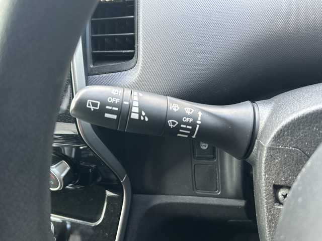 日産 セレナ e－パワー X 広島県 2019(令1)年 6.5万km マルーンレッド 禁煙/福祉車両/セーフティパックA/エマージェンシーブレーキ/車線逸脱警報/道路標識認識/ハイビームアシスト/クルーズコントロール/コーナーセンサー/純正１０インチナビ/・フルセグ/CD/DVD/Blu-ray/SD/REC/USB/アラウンドビューモニター/両側パワースライドドア/オートライト/ヘッドライトレベライザー/スマートキー/プッシュスタート/純正ドライブレコーダー（DJ4-D）/ETC/純正ドアバイザー/W+サイド+カーテンエアバック