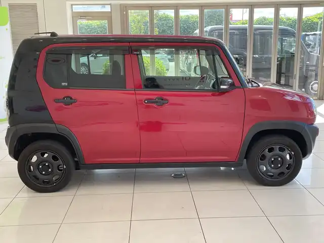 スズキ ハスラー タフワイルド 埼玉県 2018(平30)年 5.3万km フェニックスレッドパール/ブラック 2トーン レーダーブレーキサポート/純正ナビ/　　CD/DVD/BT/フルセグ　/バックカメラ　/コーナーセンサー　/ハーフレザー　/シートヒーター　/LEDヘッドライト/ビルトインETC　/スマートキー×2/禁煙車