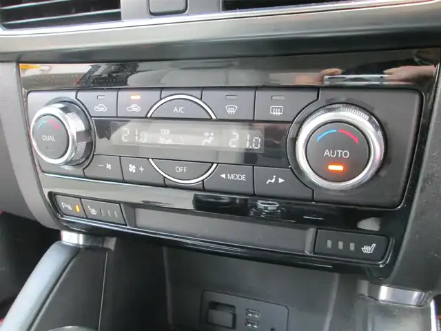 マツダ ＣＸ－５ XD Lパッケージ 千葉県 2015(平27)年 15.5万km ソウルレッドプレミアムメタリック メーカーナビ/バック&サイドカメラ/オーディオ【CD/DVD/BT/USB】/ホワイトレザーシート/OP純正19インチアルミホール/LEDヘッドライト&LEDフォグ/ウィンカードラミラー/リアコーナーセンサー/車報逸脱警報/ブラインドスポットモニター/レーダークルーズコントロール/前席パワーシート&シートヒーター/運転席メモリシート/アイドリングストップ/ETC/スマートキー