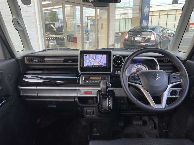 スズキ スペーシア カスタム HYBRID XS ターボ 三重県 2018(平30)年 8.4万km ピュアホワイトP (株)IDOMが運営する【じしゃロン四日市店】の自社ローン専用車両になります。こちらは現金またはオートローンご利用時の価格です。自社ローンご希望の方は別途その旨お申付け下さい/純正SDナビ/フルセグTV/（AM/FM/BT/CD/DVD/SD/HDMI）/バックカメラ/両側パワースライドドア/衝突軽減ブレーキ/ハーフレザー/シートヒーター/レーンキープアシスト/クリアランスソナー/パドルシフト/ETC