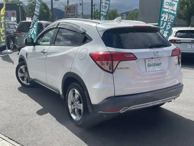 ホンダ ヴェゼル G 長野県 2014(平26)年 12.5万km ホワイトオーキッドパール 純正ナビ/バックカメラ/デジタルインナー（ドラレコ機能有前後）/オートエアコン/ブレーキオートホールド/電子制御パーキング/レベライザー/保証書/取り扱い説明書/スペアキー/エンジンスターター