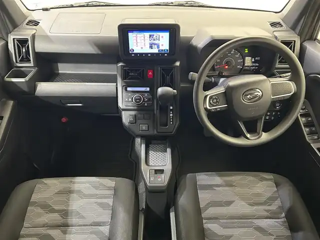 ダイハツ タフト X 愛媛県 2022(令4)年 1.4万km サンドベージュメタリック 純正ＳＤナビ（ＤＶＤ　ＣＤ　ＳＤ　Ｂｌｕｅｔｏｏｔｈ）　ガラスルーフ　バックカメラ　純正アルミホイール　ＬＥＤヘッドライト　　　前後コーナーセンサー　オートライト　オートマチックハイビーム　ＡＡＣ