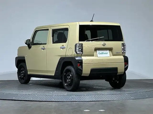 ダイハツ タフト X 愛媛県 2022(令4)年 1.4万km サンドベージュメタリック 純正ＳＤナビ（ＤＶＤ　ＣＤ　ＳＤ　Ｂｌｕｅｔｏｏｔｈ）　ガラスルーフ　バックカメラ　純正アルミホイール　ＬＥＤヘッドライト　　　前後コーナーセンサー　オートライト　オートマチックハイビーム　ＡＡＣ
