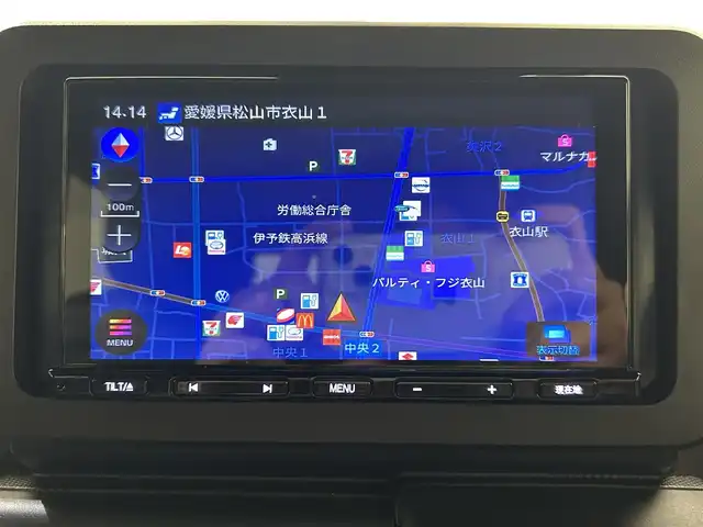 ダイハツ タフト X 愛媛県 2022(令4)年 1.4万km サンドベージュメタリック 純正ＳＤナビ（ＤＶＤ　ＣＤ　ＳＤ　Ｂｌｕｅｔｏｏｔｈ）　ガラスルーフ　バックカメラ　純正アルミホイール　ＬＥＤヘッドライト　　　前後コーナーセンサー　オートライト　オートマチックハイビーム　ＡＡＣ