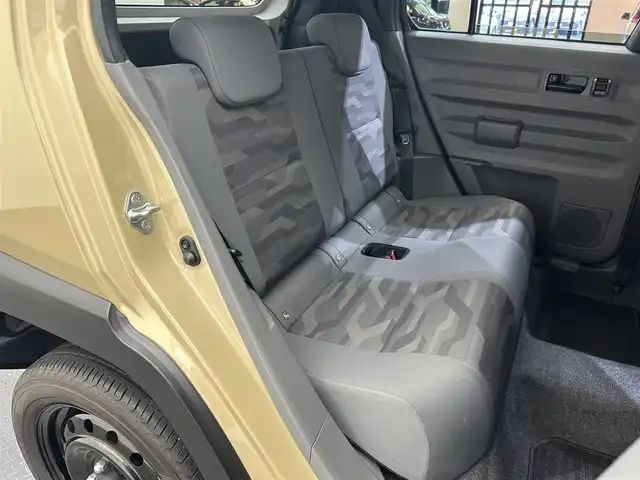 ダイハツ タフト X 愛媛県 2022(令4)年 1.4万km サンドベージュメタリック 純正ＳＤナビ（ＤＶＤ　ＣＤ　ＳＤ　Ｂｌｕｅｔｏｏｔｈ）　ガラスルーフ　バックカメラ　純正アルミホイール　ＬＥＤヘッドライト　　　前後コーナーセンサー　オートライト　オートマチックハイビーム　ＡＡＣ