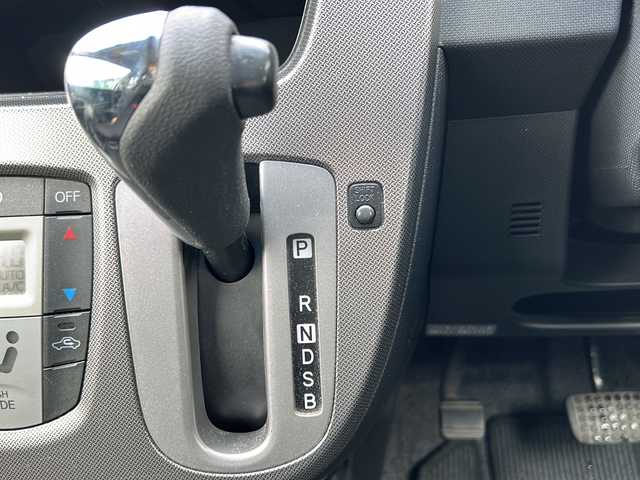 ダイハツ ムーヴ カスタム X 福島県 2013(平25)年 8.7万km パールホワイトⅢ ４ＷＤ/社外メモリナビ＆フルセグＴＶ/（ＣＤ）/ＥＴＣ/純正１４inアルミホイール/純正エンジンスターター/オートライト/ＬＥＤライト/フォグランプ/ウィンカーミラー/電動格納ミラー/スマートキー/プッシュスタート/Ｗエアバッグ/ＡＢＳ/ドアバイザー/フロアマット