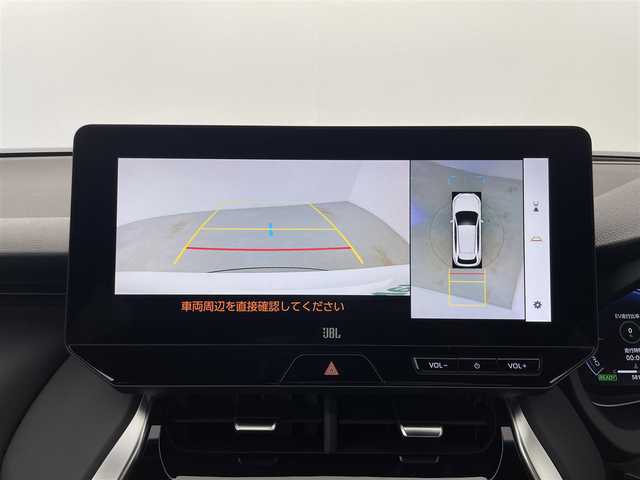 トヨタ ハリアー ハイブリッド Z レザーパッケージ 群馬県 2023(令5)年 5.9万km プラチナホワイトパールマイカ パノラミックビューモニター(床下透過表示機能付)/おくだけ充電/＝＝＝＝＝/ディスプレイオーディオ(コネクティッドナビ対応)Plus/・12.3インチHDディスプレイ/・JBLプレミアムサウンド/・AM/FM/USB/Bluetooth/フルセグTV/・USB/Miracast/AppleCarPlay/AndroidAuto/デジタルインナーミラー(前後方録画機能付)/トヨタセーフティセンス/・プリクラッシュセーフティシステム/・レーントレーシングアシスト/・アダプティブハイビームシステム/・レーダークルーズコントロール(全車速追従機能付)/・ロードサインアシスト/先行車発進告知機能/前席パワーシート/快適温熱シート/ベンチレーション/ポジションメモリー(シート/ステアリング)/本革シート/カラーヘッドアップディスプレイ/ステアリングスイッチ/ステアリングヒーター