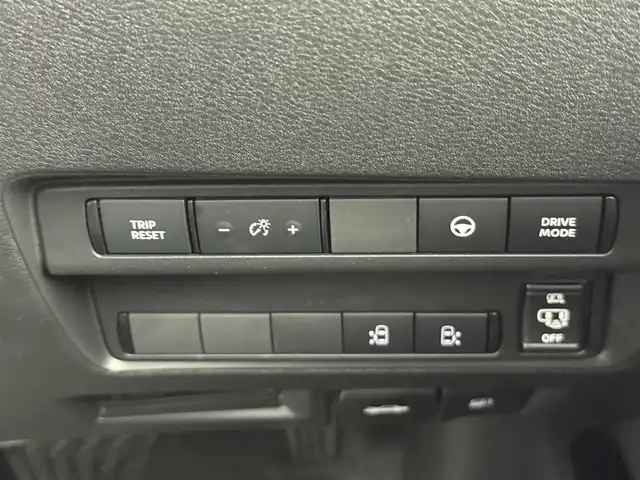 日産 セレナ e－パワー ハイウェイスター V 愛知県 2025(令7)年 0.1万km未満 プリズムホワイト ・登録済未使用車/・プロパイロット/・衝突軽減システム/・メーカー純正12.3インチナビ/・全方位カメラ/・両側パワースライドドア/・レーダークルーズコントロール/・フルセグ/・Bluetooth/・バックカメラ/・コーナーセンサー/・純正アルミホイール/・ＥＴＣ２．０/・ブラインドスポットモニター/・LEDヘッドライト/・インテリジェントミラー/・オートマチックハイビーム/・イージーオープン機能/・ステアリングスイッチ/・スマートキー/・プッシュスタート