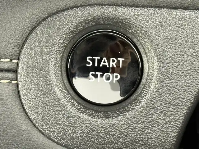 日産 セレナ e－パワー ハイウェイスター V 愛知県 2025(令7)年 0.1万km未満 プリズムホワイト ・登録済未使用車/・プロパイロット/・衝突軽減システム/・メーカー純正12.3インチナビ/・全方位カメラ/・両側パワースライドドア/・レーダークルーズコントロール/・フルセグ/・Bluetooth/・バックカメラ/・コーナーセンサー/・純正アルミホイール/・ＥＴＣ２．０/・ブラインドスポットモニター/・LEDヘッドライト/・インテリジェントミラー/・オートマチックハイビーム/・イージーオープン機能/・ステアリングスイッチ/・スマートキー/・プッシュスタート