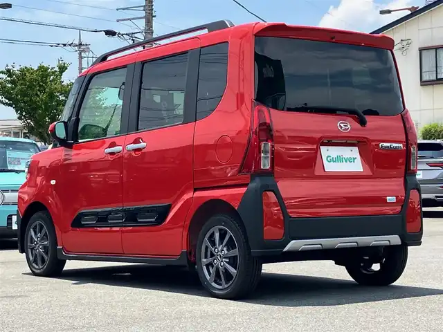 ダイハツ タント ファンクロス 静岡県 2022(令4)年 0.1万km コンパーノレッド エンジンスタートボタン/保証書/取扱説明書/パワーステアリング/パワーウィンドウ/アイドリングストップ/スマートキー/スペアキー１本/オートエアコン/USB入力端子/バックカメラ/純正メモリナビ（CD/DVD/フルセグ）/ベンチシート/D席N席シートヒーター/両側パワースライドドア/ルーフレール/純正アルミホイール/ABS/横滑り防止装置/コーナーセンサー前後/レーンキープアシスト/盗難防止装置/オートライト/オートマチックハイビーム/LEDヘッドライト/Wプラスサイドエアバック/カーテンエアバック/衝突軽減システム