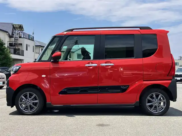 ダイハツ タント ファンクロス 静岡県 2022(令4)年 0.1万km コンパーノレッド エンジンスタートボタン/保証書/取扱説明書/パワーステアリング/パワーウィンドウ/アイドリングストップ/スマートキー/スペアキー１本/オートエアコン/USB入力端子/バックカメラ/純正メモリナビ（CD/DVD/フルセグ）/ベンチシート/D席N席シートヒーター/両側パワースライドドア/ルーフレール/純正アルミホイール/ABS/横滑り防止装置/コーナーセンサー前後/レーンキープアシスト/盗難防止装置/オートライト/オートマチックハイビーム/LEDヘッドライト/Wプラスサイドエアバック/カーテンエアバック/衝突軽減システム