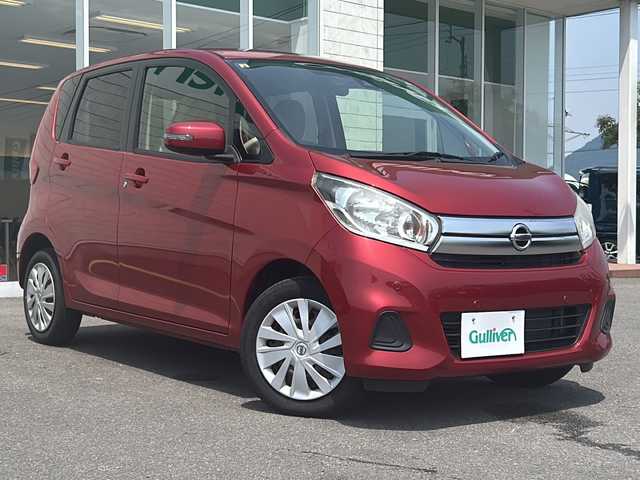 日産 デイズ X 香川県 2018(平30)年 7万km スパークリングレッドM パナソニックナビ【CN-RE04WD】/（アラウンドビューモニター/Bluetooth/フルセグTV/CD/DVD）/衝突被害軽減システム/前後コーナーセンサー/オートエアコン/純正フロアマット/ホイールキャップ/ETC/ドラレコ/プッシュスタート/スマートキー