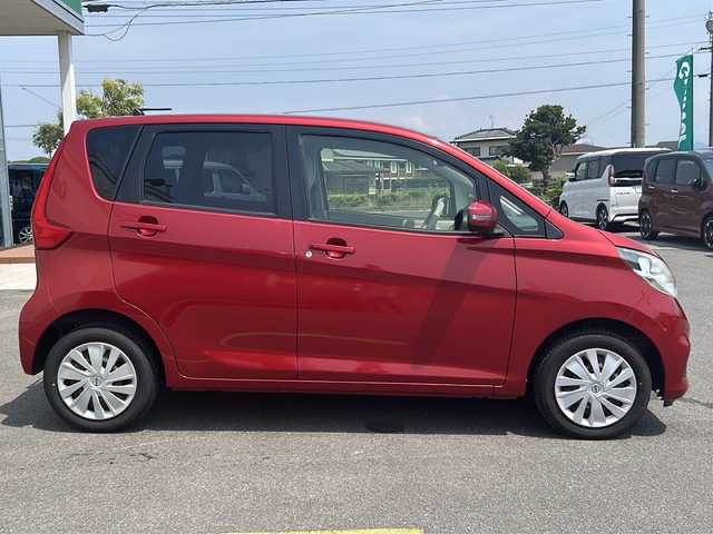 日産 デイズ X 香川県 2018(平30)年 7万km スパークリングレッドM パナソニックナビ【CN-RE04WD】/（アラウンドビューモニター/Bluetooth/フルセグTV/CD/DVD）/衝突被害軽減システム/前後コーナーセンサー/オートエアコン/純正フロアマット/ホイールキャップ/ETC/ドラレコ/プッシュスタート/スマートキー