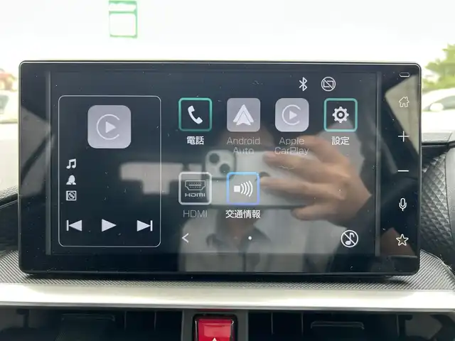 トヨタ ライズ Z 静岡県 2022(令4)年 5.2万km ブラックマイカメタリック 純正ディスプレイオーディオ/・フルセグTV/・Bluetooth接続/・Apple CarPlay/・Android Auto/・USB入力端子/スマートアシスト/・衝突警報機能・衝突回避支援ブレーキ機能/・標識認識機能/・先行車発進お知らせ機能/・全車速追従機能付ACC（アダプティブクルーズコントロール／停止保持機能あり）/・LKC（レーンキープコントロール）/・車線逸脱警報機能／車線逸脱抑制制御機能/・ふらつき警報/・路側逸脱警報/・ブラインドスポットモニター/・オートハイビーム/・ADB（アダプティブドライビングビーム）/・サイドビューランプ/・ブレーキ制御付誤発進抑制機能（前方・後方）/・コーナーセンサー（フロント2個／リヤ4個、接近お知らせ表示付）/・スマートパノラマパーキングアシスト（駐車支援システム）/・パノラミックビューモニター/・RCTA（リヤクロストラフィックアラート）/電動パーキングブレーキ/オートブレーキホールド/プッシュスタート/スマートキー/ETC/前後ドラレコ/前席シートヒーター/LEDオートライト/純正フロアマット/純正17インチアルミホイール