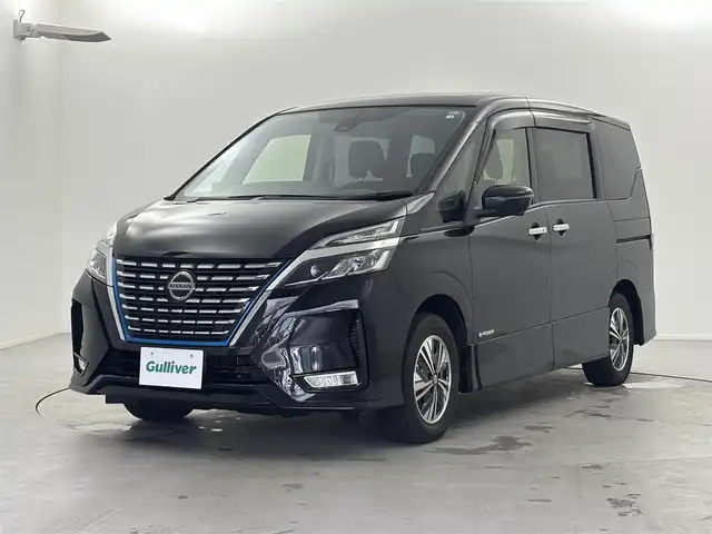 日産 セレナ e－パワー ハイウェイスター V 福井県 2020(令2)年 3.9万km ダイヤモンドブラック 純正１０インチナビ/CD/DVD/フルセグTV/Bluetooth/SD/AM/FM/ビルトインETC/デジタルインナーミラー/アラウンドビューモニター/衝突軽減ブレーキ/車線逸脱警報/踏み間違い衝突防止アシスト/道路標識表示/ふらつき警報/ハンズフリーオートスライドドア/両側パワースライドドア /オートライト /LED/フォグランプ/ウィンカー・電動格納式ミラー/革巻きステアリング/ステアリングリモコン/ステアリングチルド機構/純正ドライブレコーダー/純正１５インチアルミ/純正フロアマット