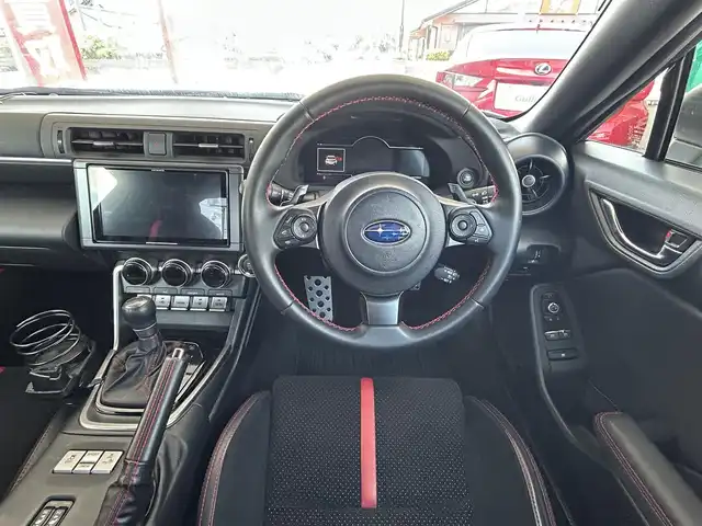 スバル ＢＲＺ S 茨城県 2022(令4)年 3.5万km クリスタルホワイトP MOPナビ/　(Pioneer AVIC-CQ911)/フルセグ/バックカメラ/デジタルインナーミラー/アイサイト/ドライブレコーダー/シートヒーター/ハーフレザーシート/ETC/LEDヘッドライト/オートライト/純正アルミホイール/スマートキー