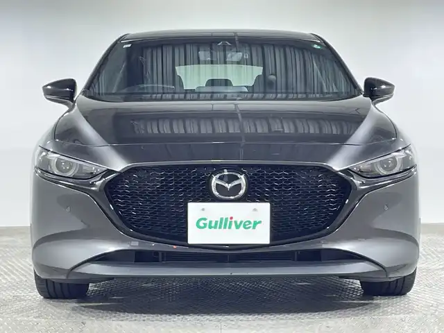 マツダ マツダ３ファストバック 20S ブラックトーンED 神奈川県 2021(令3)年 1.7万km マシーングレープレミアムM 純正8.8インチSDナビ/CD&DVD&BT&USB&HDMI&フルセグTV/バックカメラ/スマートブレーキサポート/AT誤発進抑制制御/レーダークルーズコントロール/クルージングトラフィックサポート/車線逸脱警報システム/レーンキープアシスト/前後側方接近車両検知/ブラインドスポットモニタリング/フロントパーキングセンサー/リアパーキングセンサー/ドライバーアテンションアラート/純正ドライブレコーダー/ビルトインETC/パドルシフト/自動防眩ミラー/アイドリングストップ/電動パーキングブレーキ/ブレーキオートホールド/LEDヘッドライト/オートハイビーム