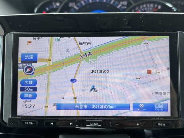 ダイハツ タント カスタム RS 愛知県 2014(平26)年 10.7万km パールホワイトⅢ (株)IDOMが運営する【じしゃロン名古屋鳴海店】の自社ローン専用車両になりますこちらは現金またはオートローンご利用時の価格です。自社ローンご希望の方は別途その旨お申付け下さい/登録時走行距離106679km/社外SDナビ/AM・FM・CD・DVD・Bluetooth/両側パワースライドドア/プッシュスタート/ETC/スマートキー/スペアキーあり/フルフラットシート/スタッドレスタイヤ（4本）/フォグランプ/後席サンシェード/純正フロアマット/純正アルミホイール/ハンドルカバー/ドアバイザー