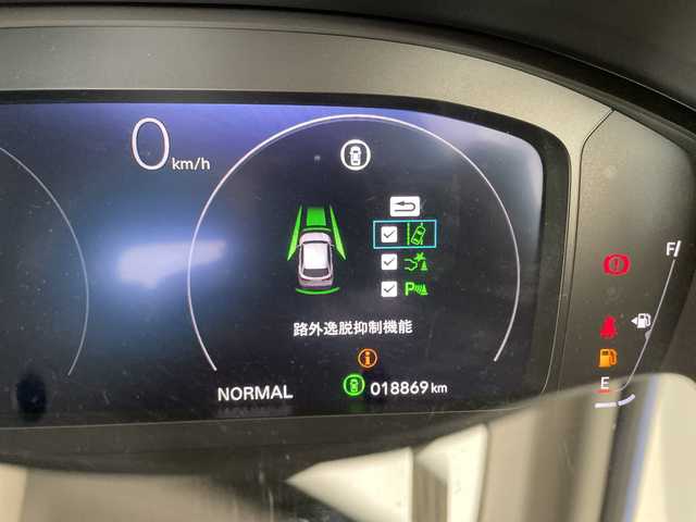 ホンダ ＺＲ－Ｖ ハイブリッド e:HEV Z 愛知県 2023(令5)年 1.9万km プレミアムクリスタルブルークリスタル プレミアムサウンドBOSE/純正9型ディズプレイオーディオナビ/全方位カメラ/レーダークルーズコントロール/シートヒーター/バックカメラ/電動リアゲート/パワーシート/コーナーセンサー/純正アルミホイール/ETC2.0/LEDヘッドライト/パドルシフト/ステアリングヒーター/ダウンヒルアシストコントロール/オートマチックハイビーム/ワイヤレス充電器/ドライブレコーダー/衝突軽減システム/ステアリングスイッチ/スマートキー/プッシュスタート