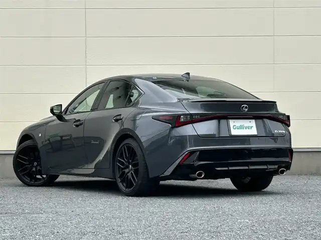 レクサス ＩＳ 300h Fスポーツ モードブラックⅢ 茨城県 2022(令4)年 1.5万km ソニッククロム 後期新色ソニッククロム/保証書/取扱説明書/後期型ワイドナビ/サンルーフ/全方位カメラ/レーダークルーズコントロール/レーンキープアシスト/専用ブラックアルミホイル/ブラインドスポットモニター/3眼LEDヘッドライト/DN席パワーシート/DN席エアシート/ビルトインETC2.0/プリクラッシュセーフティ