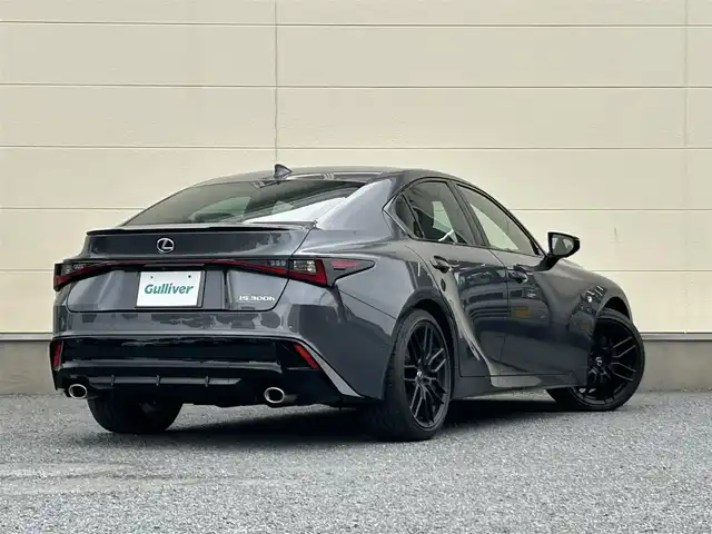 レクサス ＩＳ 300h Fスポーツ モードブラックⅢ 茨城県 2022(令4)年 1.5万km ソニッククロム 後期新色ソニッククロム/保証書/取扱説明書/後期型ワイドナビ/サンルーフ/全方位カメラ/レーダークルーズコントロール/レーンキープアシスト/専用ブラックアルミホイル/ブラインドスポットモニター/3眼LEDヘッドライト/DN席パワーシート/DN席エアシート/ビルトインETC2.0/プリクラッシュセーフティ