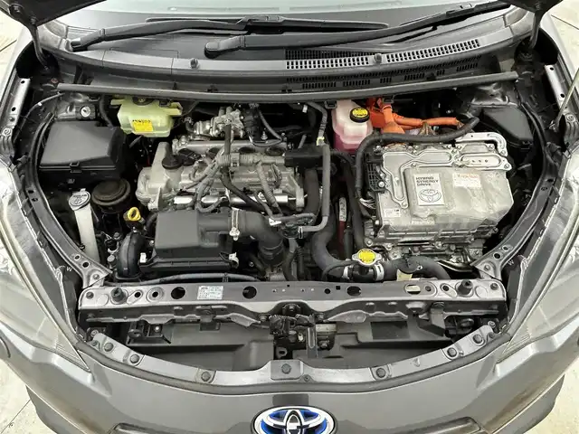 トヨタ アクア G 岡山県 2012(平24)年 4.6万km グレーメタリック 純正エアロ/純正ナビ/・FM/AM/CD/ワンセグ/バックカメラ/ドライブレコーダー/ETC/LEDヘッドライト/フォグライト/ドアバイザー/プッシュスタート/電動格納ミラー/オートライト/オートエアコン/純正フロアマット