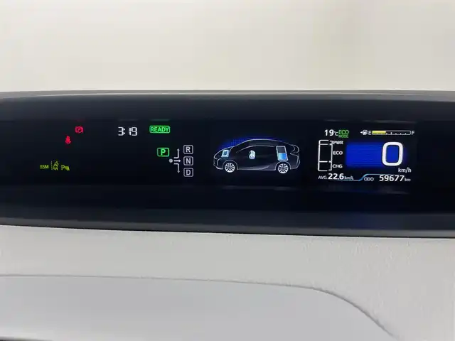 トヨタ プリウス A プレミアム　ツーリングセレ 大阪府 2016(平28)年 6万km ホワイトパールクリスタルシャイン モデリスタエアロ　白革シート　純正ナビ　バックカメラ　フルセグTV DVD再生　トヨタセーフティーセンス　レーダークルーズ　BSM HUD　パワーシート　シートヒーター　前後ドライブレコーダー　クリアランスソナー　オートライト　LEDヘッドライト　ETC