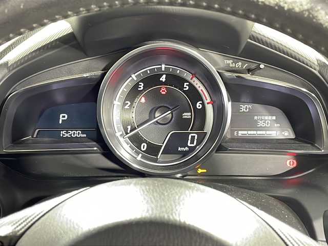 マツダ デミオ XD ツーリング 沖縄県 2016(平28)年 1.6万km チタニウムフラッシュマイカ 県外仕入れ　/禁煙車/純正ナビ/・ＣＤ／ＤＶＤ／フルセグＴＶ／Ｂｌｕｅｔｏｏｔｈ/バックカメラ/ヘッドアップディスプレイ/純正１６インチアルミ/シートヒーター/ＥＴＣ/クルーズコントロール/スペアキー/USB/保証書/取扱説明書