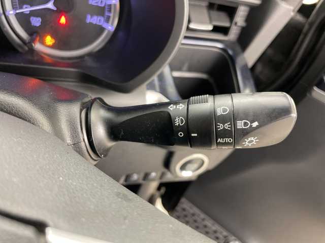 ダイハツ ムーヴ カスタム RS ハイパー SAⅡ 道央・札幌 2015(平27)年 9.7万km ブラックマイカメタリック ・４ＷＤ/・純正ナビ＆ＴＶ＆ＢＴ＆ＤＶＤ＆ＣＤ＆ＵＳＢ/・バックカメラ/・スマートアシスト/・横滑り防止装置/・エコアイドル/・寒冷地仕様/・ドミアラーヒーター/・オートライト/・ＬＥＤヘッドライト/・ハーフレザーシート/・運転席シートヒーター/・保証書・取扱説明書有り