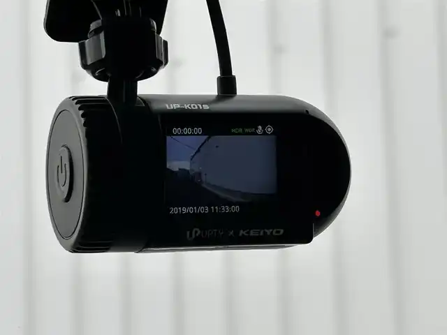 スバル シフォン G スマートアシスト 群馬県 2021(令3)年 2.5万km シャイニングホワイトパール 社外ナビ(MDV-D706BTW)/AM/FM/Bluetooth/CD/DVD/SD/USB/フルセグTV/バックカメラ/前方ドラレコ/スマートアシスト/衝突被害軽減ブレーキ/車線逸脱抑制機能/ふらつき防止装置/標識認識機能/先行車発進お知らせ機能/前席シートヒーター/純正フロアマット/後席サンシェード/ステアリングリモコン/アイドリングストップ/AUTOライト/LEDヘッドライト/PWRモード/取扱説明書/スペアキー