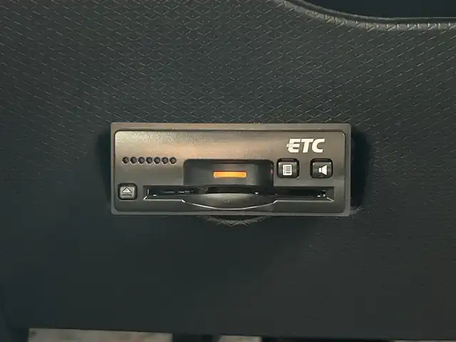 スバル シフォン G スマートアシスト 群馬県 2021(令3)年 2.5万km シャイニングホワイトパール 社外ナビ(MDV-D706BTW)/AM/FM/Bluetooth/CD/DVD/SD/USB/フルセグTV/バックカメラ/前方ドラレコ/スマートアシスト/衝突被害軽減ブレーキ/車線逸脱抑制機能/ふらつき防止装置/標識認識機能/先行車発進お知らせ機能/前席シートヒーター/純正フロアマット/後席サンシェード/ステアリングリモコン/アイドリングストップ/AUTOライト/LEDヘッドライト/PWRモード/取扱説明書/スペアキー