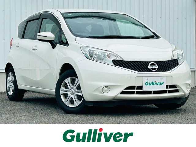 日産 ノート X DIG－S 熊本県 2016(平28)年 9.2万km ブリリアントホワイトパール 社外ナビ/・AM/FM/CD/DVD/SD/USB/iPod/BT/・フルセグTV/バックカメラ/横滑り防止機能/レーンキープアシスト/衝突被害軽減システム/オートライト/・ヘッドライトレベライザー/電動格納ミラー/・ウィンカーミラー/ドアバイザー/スマートキー
