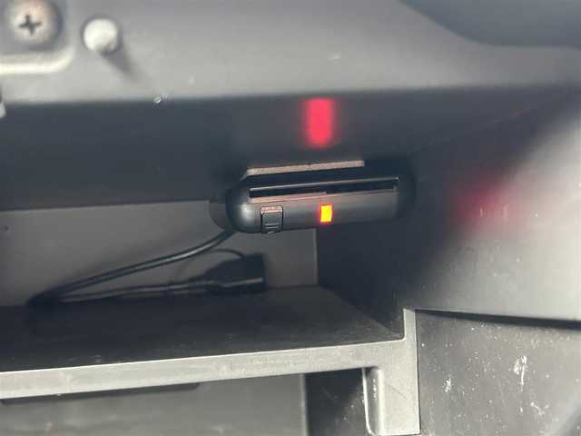 日産 ノート X DIG－S 熊本県 2016(平28)年 9.2万km ブリリアントホワイトパール 社外ナビ/・AM/FM/CD/DVD/SD/USB/iPod/BT/・フルセグTV/バックカメラ/横滑り防止機能/レーンキープアシスト/衝突被害軽減システム/オートライト/・ヘッドライトレベライザー/電動格納ミラー/・ウィンカーミラー/ドアバイザー/スマートキー