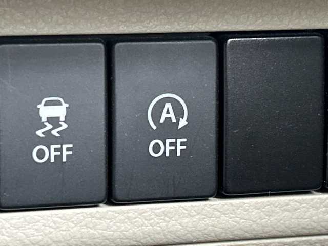 スズキ ラパン X 三重県 2015(平27)年 9万km シフォンアイボリーメタリック /禁煙車//社外ナビ//フルセグ/Bluetooth/AM/FM/USB/AUX/CD/DVD//シートヒーター//ETC//オートライト//衝突軽減ブレーキ//電動格納ミラー//フルオートエアコン//プッシュスタート//スマートキー//スペアキー