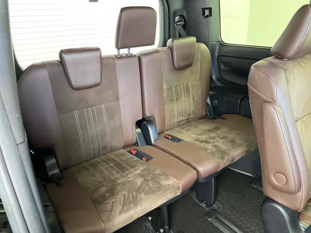 トヨタ エスクァイア Gi プレミアムパッケージ 岐阜県 2018(平30)年 5.7万km スパークリングブラックパールクリスタルシャイン 純正ナビ/CD　DVD/Blue-ray/SD/USB/Bluetooth/フルセグテレビ/バックモニター/両側パワースライドドア/革巻きステアリング/ステアリングリモコン/ステアリングヒーター/ハーフレザーシート/シートヒーター/オートライト/LEDライト/オートハイビーム/フォグランプ/ドラレコ/ETC2.0/オートリトラミラー/純正フロアマット/純正ドアバイザー/純正15インチAW