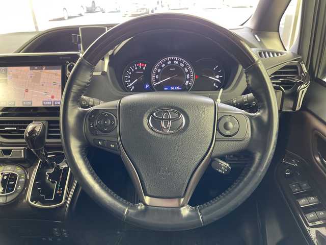 トヨタ エスクァイア Gi プレミアムパッケージ 岐阜県 2018(平30)年 5.7万km スパークリングブラックパールクリスタルシャイン 純正ナビ/CD　DVD/Blue-ray/SD/USB/Bluetooth/フルセグテレビ/バックモニター/両側パワースライドドア/革巻きステアリング/ステアリングリモコン/ステアリングヒーター/ハーフレザーシート/シートヒーター/オートライト/LEDライト/オートハイビーム/フォグランプ/ドラレコ/ETC2.0/オートリトラミラー/純正フロアマット/純正ドアバイザー/純正15インチAW