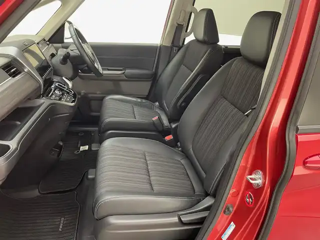 ホンダ フリード ハイブリット EX 兵庫県 2019(令1)年 4.8万km プレミアムクリスタルレッドM 純正メモリナビ(CD/DVD/SD/Bluetooth/フルセグ)/バックカメラ/両側パワースライドドア/前後ドライブレコーダー/ハーフレザーシート/シートヒーター/純正15インチアルミホイール/純正フロアマット/LEDヘッドライト/オートライト/クルーズコントロール/ビルトインETC/レーンキープアシスト