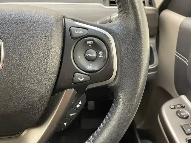 ホンダ フリード ハイブリット EX 兵庫県 2019(令1)年 4.8万km プレミアムクリスタルレッドM 純正メモリナビ(CD/DVD/SD/Bluetooth/フルセグ)/バックカメラ/両側パワースライドドア/前後ドライブレコーダー/ハーフレザーシート/シートヒーター/純正15インチアルミホイール/純正フロアマット/LEDヘッドライト/オートライト/クルーズコントロール/ビルトインETC/レーンキープアシスト