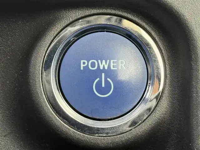 トヨタ アクア G ブラックソフトレザーセレ 愛知県 2016(平28)年 4.3万km ライムホワイトパールクリスタルシャイン 純正7インチナビ/バックカメラ/Bluetooth/ワンセグTV/トヨタセーフティセンス/衝突被害軽減システム/クルーズコントロール/横滑り防止装置/レーンキープアシスト/オートライト/オートマチックハイビーム/ETC/社外フロアマット/プッシュスタート/スマートキー