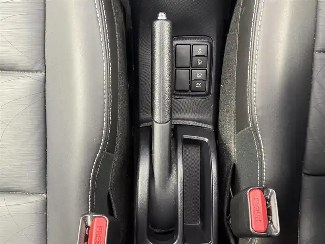 トヨタ アクア G ブラックソフトレザーセレ 愛知県 2016(平28)年 4.3万km ライムホワイトパールクリスタルシャイン 純正7インチナビ/バックカメラ/Bluetooth/ワンセグTV/トヨタセーフティセンス/衝突被害軽減システム/クルーズコントロール/横滑り防止装置/レーンキープアシスト/オートライト/オートマチックハイビーム/ETC/社外フロアマット/プッシュスタート/スマートキー